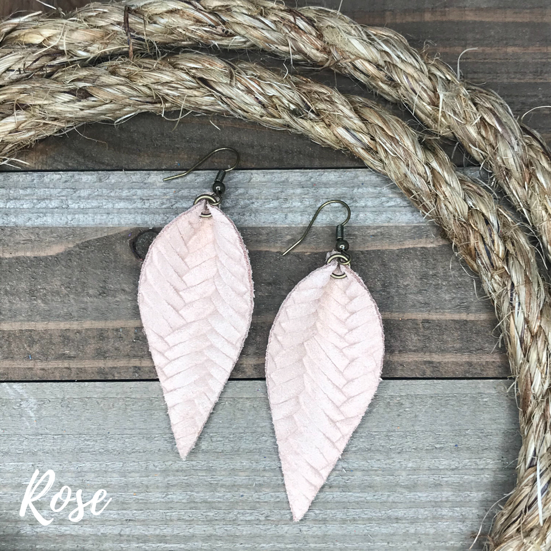 Hoja (skinny) Leather Earrings