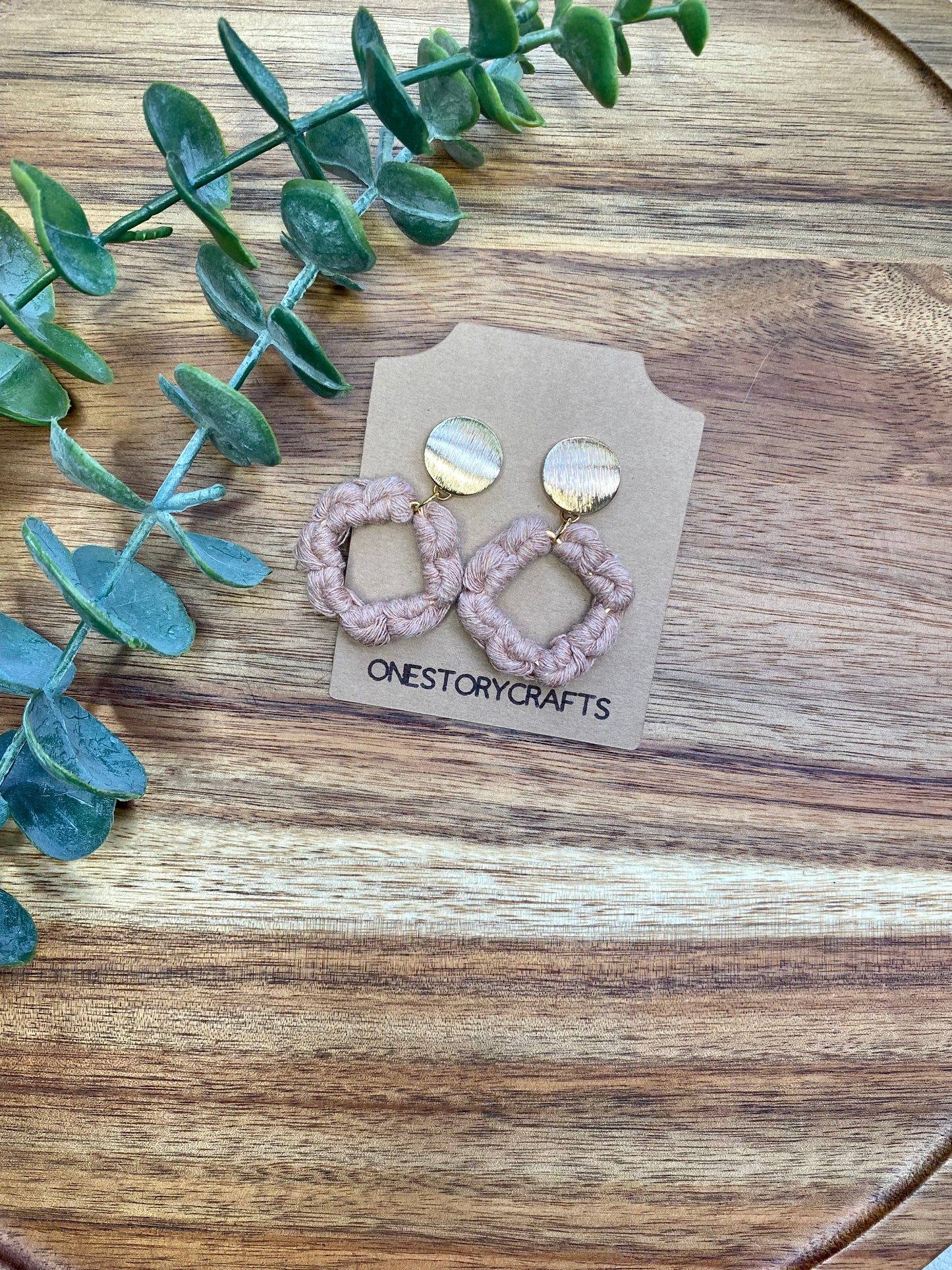 Iris Stud Macrame Earrings
