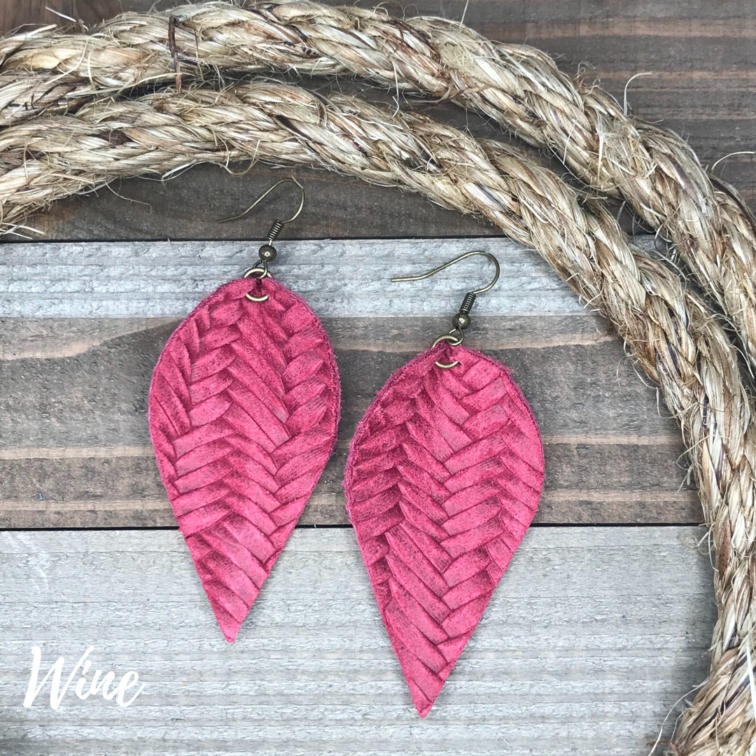 Hoja (wide) Leather Earrings